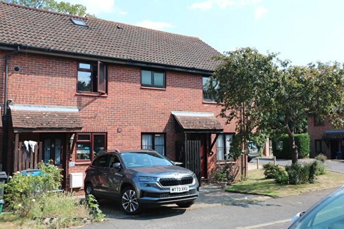 3 Bedroom Terraced House To Rent In Haygreen Close, Kingston Upon Thames, KT2