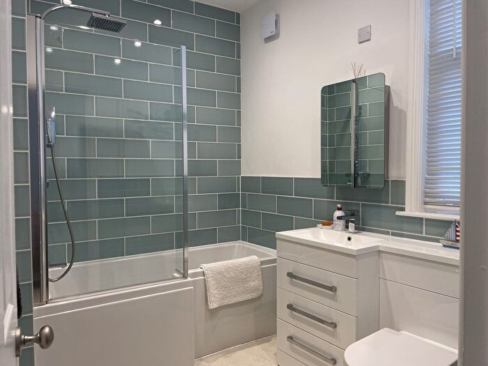 3 Bedroom Terraced House For Sale In Marine Parade, East Sussex, TN34