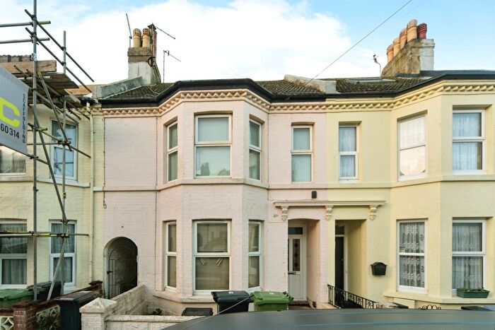 1 Bedroom Flat For Sale In Cornwall Road, Bexhill-On-Sea, TN39