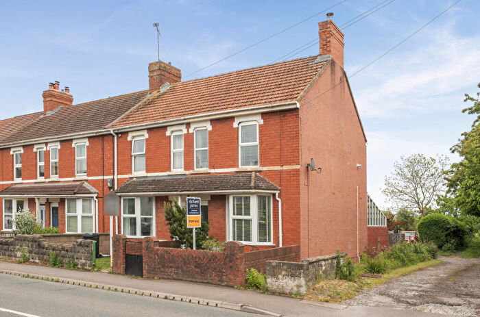 3 Bedroom End Of Terrace House For Sale In Swindon Road, Wroughton, Swindon, SN4
