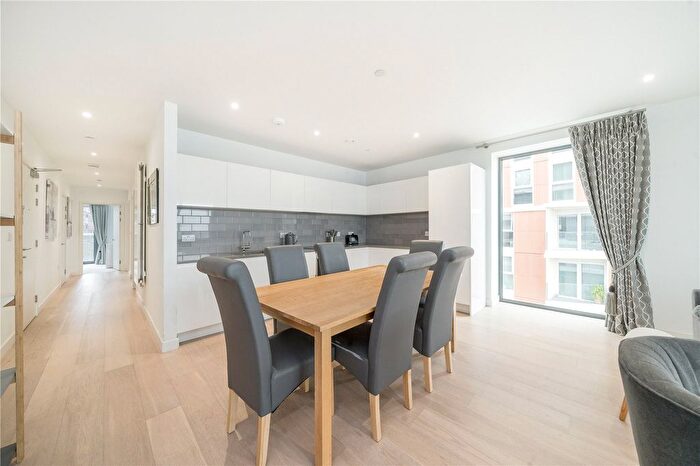 3 Bedroom Detached House For Sale In Flotilla House, Cable Street, London, E16