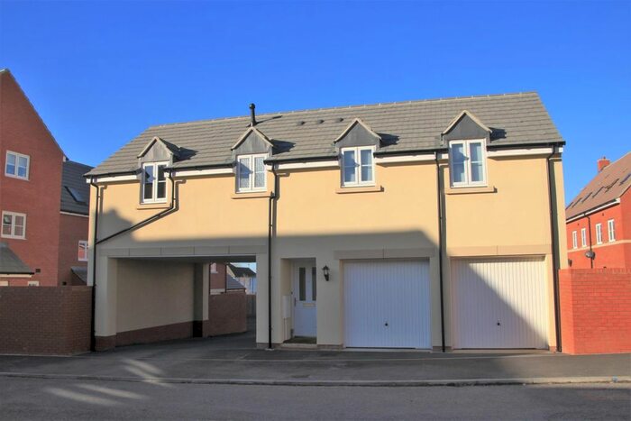 2 Bedroom Detached House To Rent In Cloatley Crescent, Royal Wootton Bassett SN4
