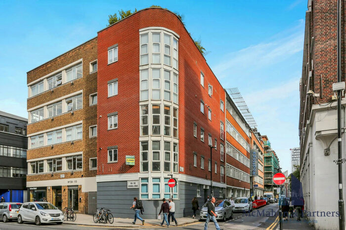 1 Bedroom Apartment To Rent In - Goswell Road, London, EC1V