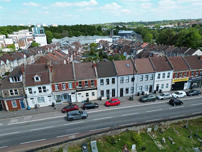 7 Bedroom Flat For Sale In Bath Road, Arnos Vale, Bristol, BS4