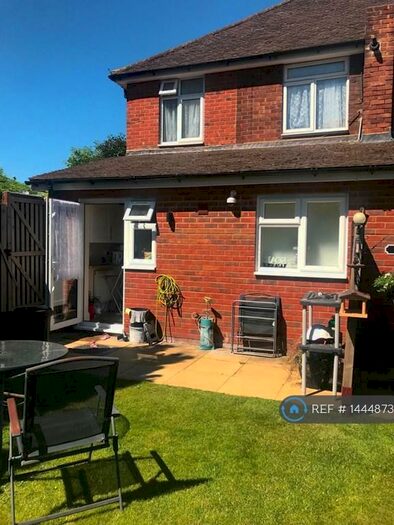 1 Bedroom Maisonette To Rent In Waller Avenue, Luton, LU4