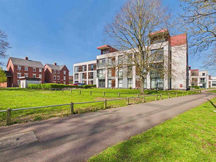 2 Bedroom Flat For Sale In Cavalry Road, Colchester, CO2