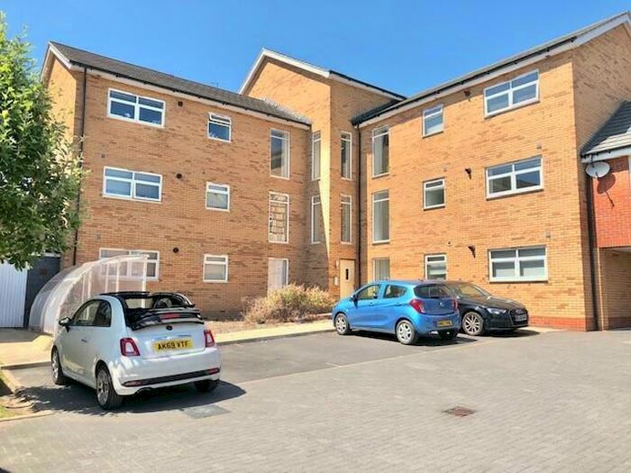 2 Bedroom Apartment To Rent In Hitchings Leaze, Patchway, Bristol, BS34