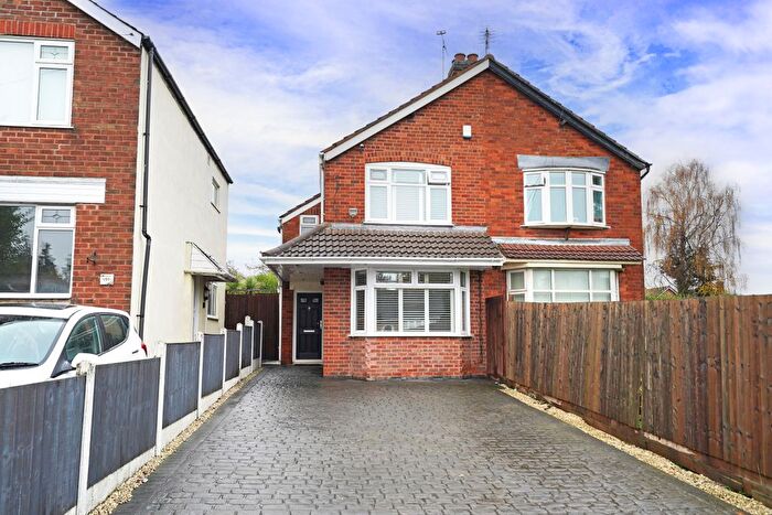 3 Bedroom Semi Detached House For Sale In Markfield Road, Groby, Leicester, Leicestershire, LE6