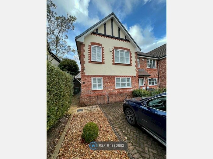 3 Bedroom End Of Terrace House To Rent In Regent Road, Lostock, Bolton, BL6