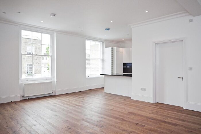 3 Bedroom Apartment To Rent In Danbury Street London, N1