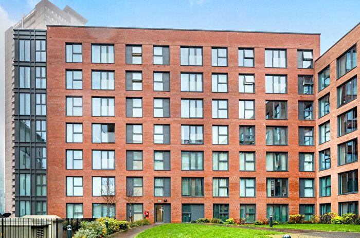 2 Bedroom Flat To Rent In Windmill Street, Birmingham, West Midlands, B1