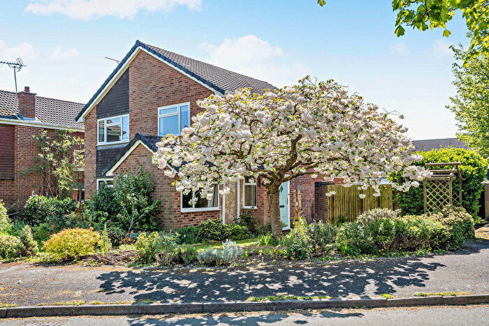 4 Bedroom Detached House For Sale In Farndon, Cheshire, CH3