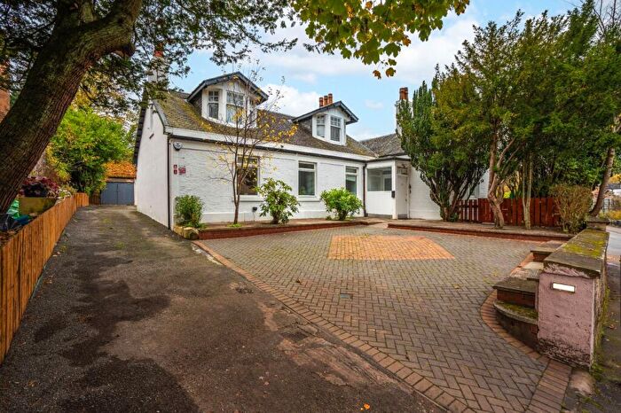 6 Bedroom Detached House For Sale In East Kilbride Road, Clarkston, G76