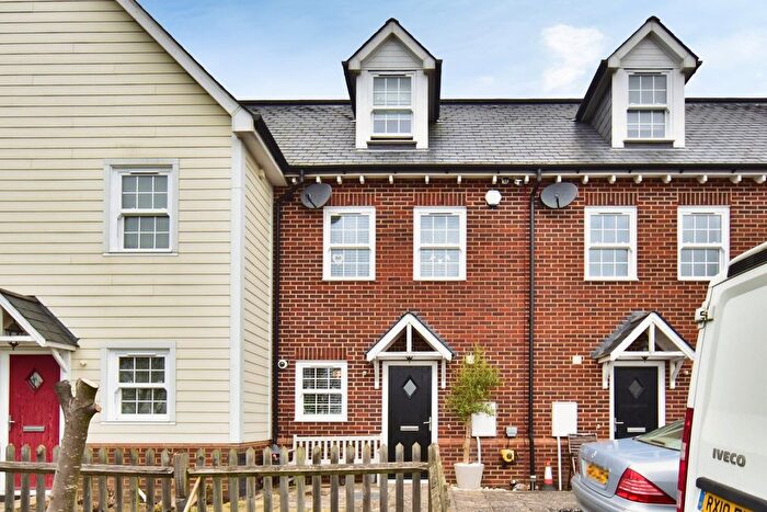 3 Bedroom Terraced House For Sale In Penhurst Close, Weavering, Maidstone, Kent, ME14