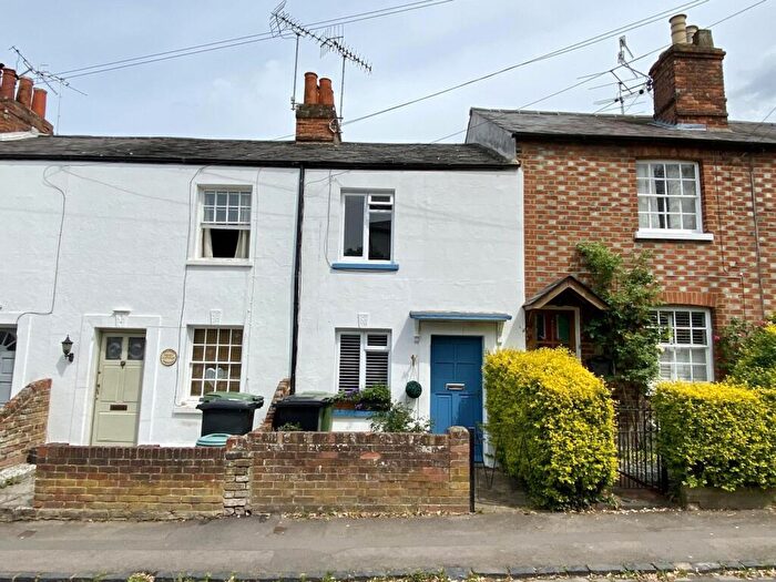 2 Bedroom Terraced House To Rent In Church Street, Henley-On-Thames, Oxfordshire, RG9