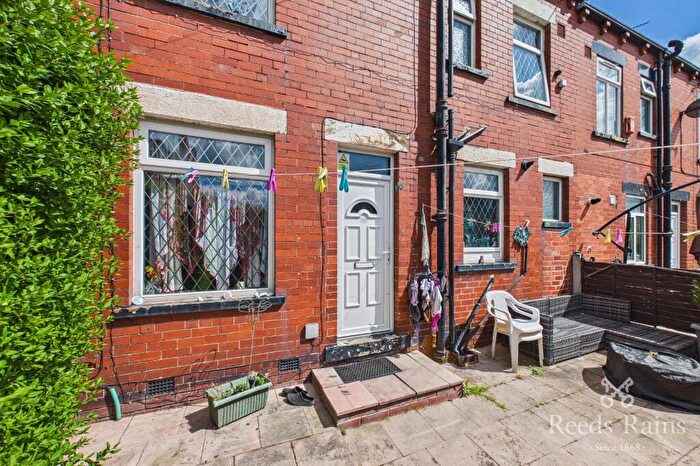 3 Bedroom Terraced House To Rent In Woodlea Street, Leeds, West Yorkshire, LS11