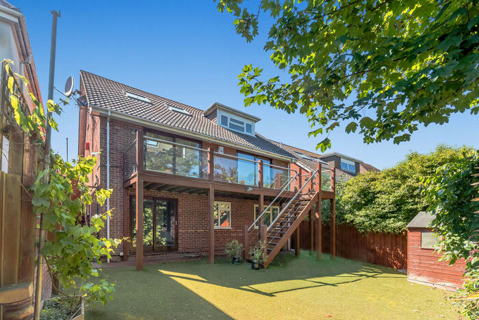 5 Bedroom Detached House To Rent In Ambleside Avenue, Telscombe Cliffs, Peacehaven, BN10