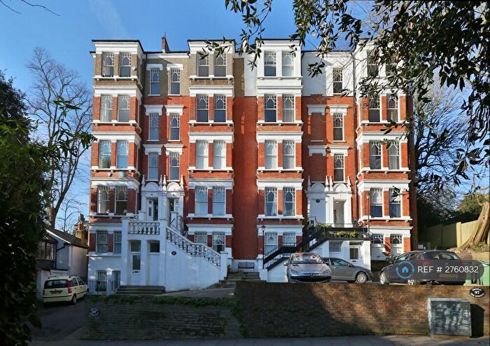 1 Bedroom Flat To Rent In The Heights, London, NW3
