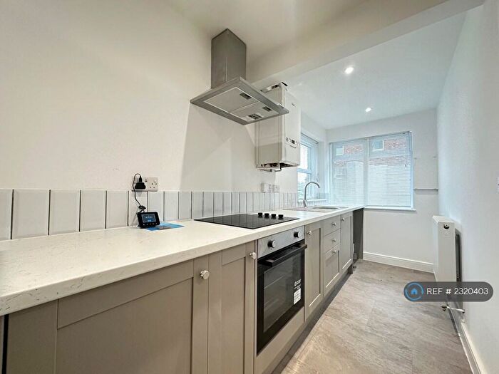 1 Bedroom Flat To Rent In Ashton Street, Trowbridge, BA14