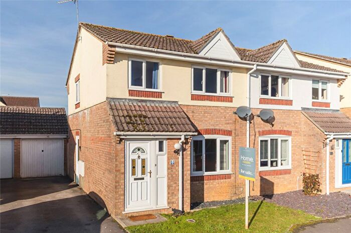 3 Bedroom Semi Detached House For Sale In Victoria Drive, Lyneham, Wiltshire, SN15