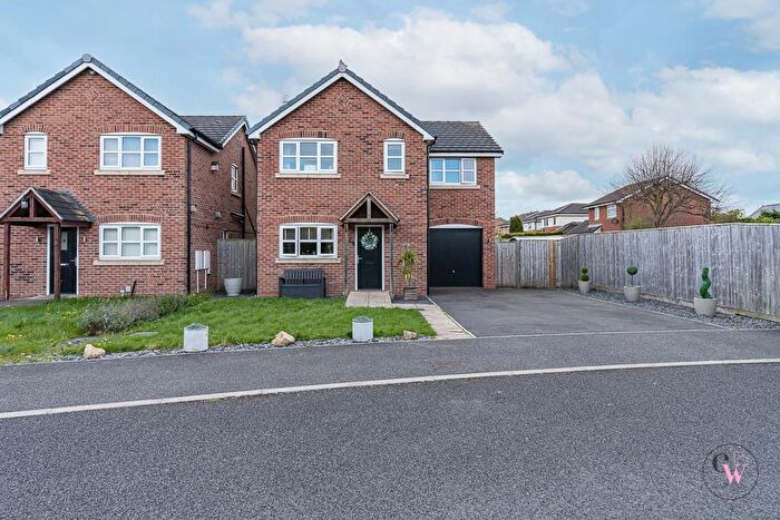 4 Bedroom Detached House For Sale In Trinity Fields, Winsford, CW7