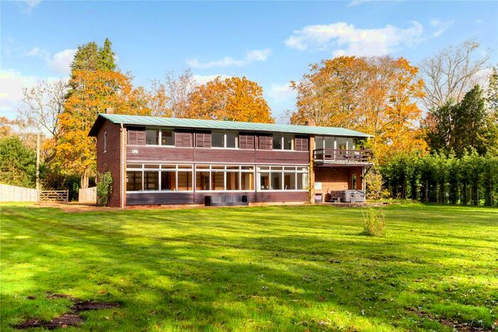 5 Bedroom Detached House For Sale In Badger Lane, Oxford, Oxfordshire, OX1