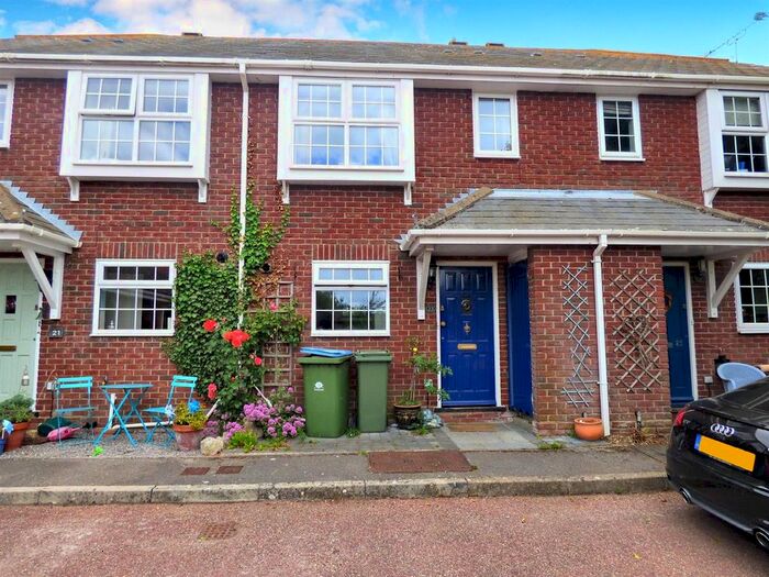 3 Bedroom Terraced House To Rent In The Mews, Fitzalan Road, Arundel, BN18