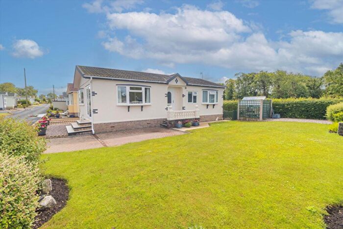 2 Bedroom Bungalow For Sale In Woodside Park, Stalmine, Poulton Le Fylde, FY6