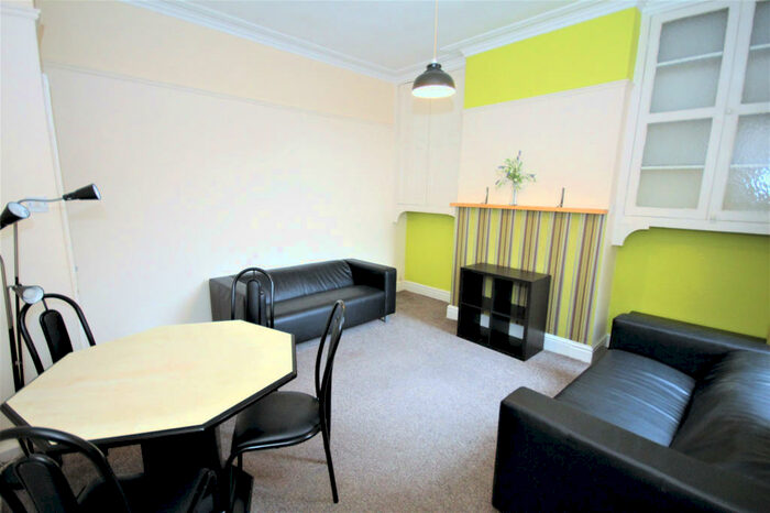 4 Bedroom Terraced House To Rent In Plungington Road, Fulwood, Preston, Lancashire, PR2