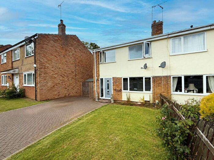 3 Bedroom Semi-Detached House For Sale In Queen Street, Bozeat, NN29
