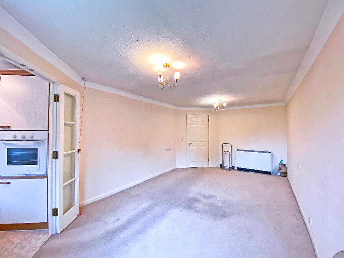 1 Bedroom Retirement Property To Rent In Upper Gordon Road, Camberley, GU15