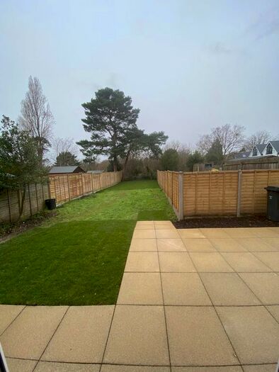 2 Bedroom Flat To Rent In North Road, Parkstone, Poole BH14