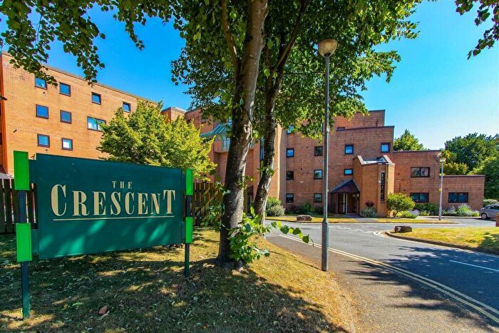 1 Bedroom Apartment To Rent In The Crescent, Llandaff, Cardiff, CF5