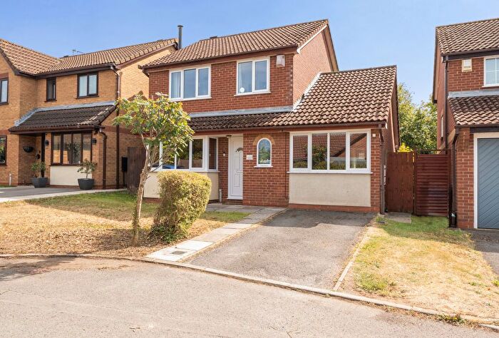 3 Bedroom Detached House For Sale In The Worthys, Bradley Stoke, Bristol, Gloucestershire, BS32