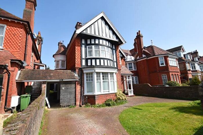 1 Bedroom Flat To Rent In Arlington Road, Eastbourne, East Sussex, BN21