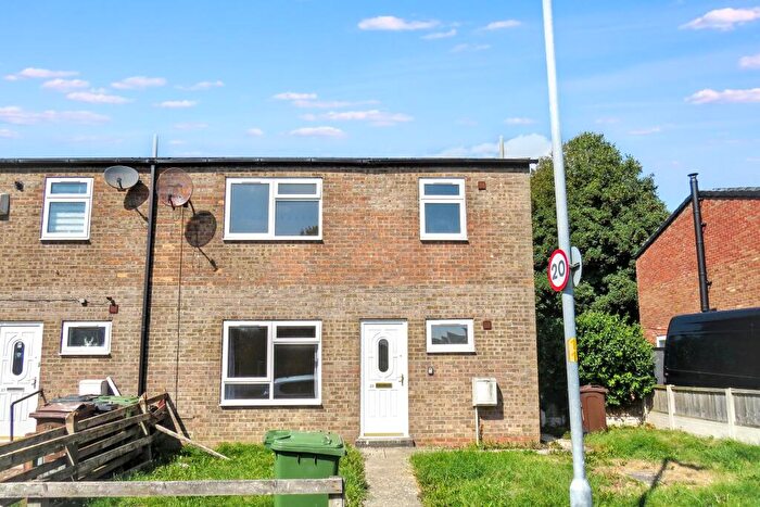 4 Bedroom End Of Terrace House For Sale In Janes Brook Road, Southport, PR8