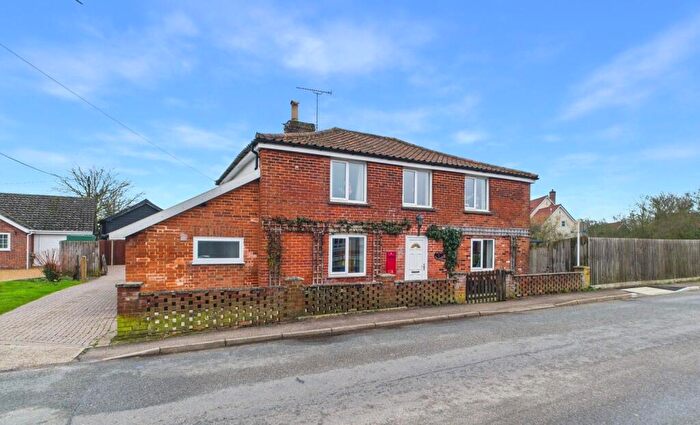 5 Bedroom Detached House For Sale In Southolt Road, Bedfield, IP13