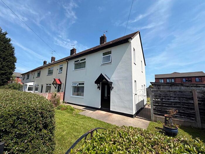 3 Bedroom End Of Terrace House To Rent In Leaton Avenue, Manchester, M23