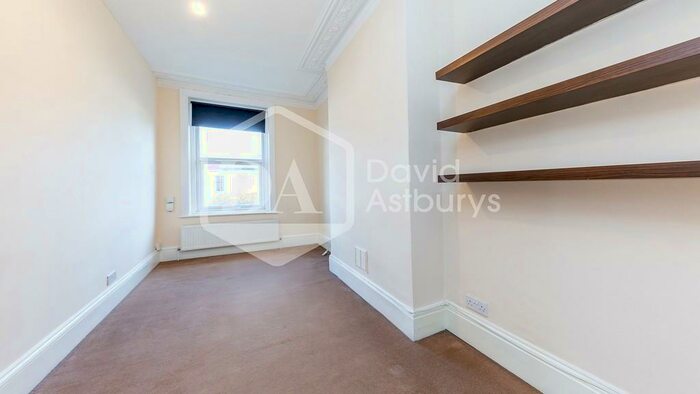 2 Bedroom Apartment To Rent In Park Road, Crouch End, London, N8