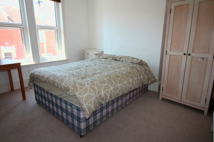 5 Bedroom Terraced House To Rent In Manners Road, Southsea, Portsmouth, PO4