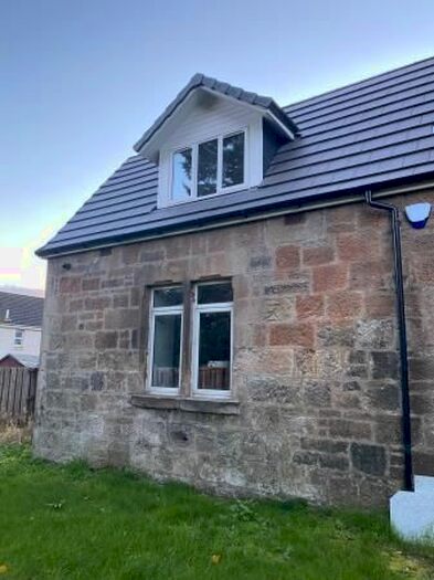 2 Bedroom Flat To Rent In Barrhead Road, Paisley, PA2