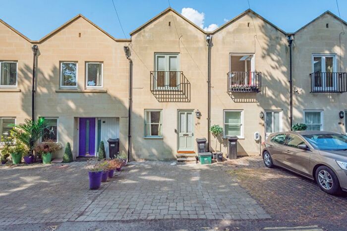 2 Bedroom Mews To Rent In Sydney Mews, Bath, BA2