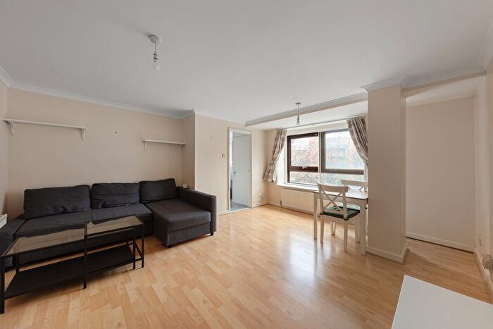 1 Bedroom Flat For Sale In The Highway, London, E1W