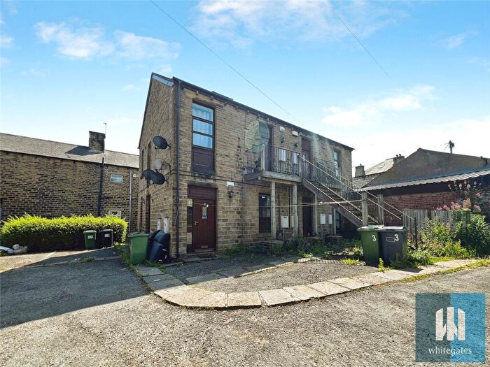 1 Bedroom Apartment For Sale In Abb Street, Marsh, Huddersfield, HD1