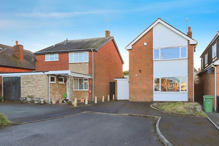 3 Bedroom Detached House To Rent In Birmingham New Road, Bilston, WV14