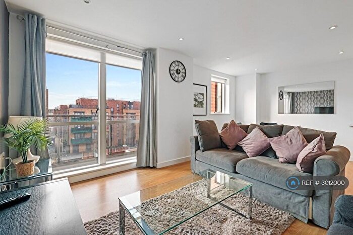 2 Bedroom Flat To Rent In Connaught Heights, London, E16