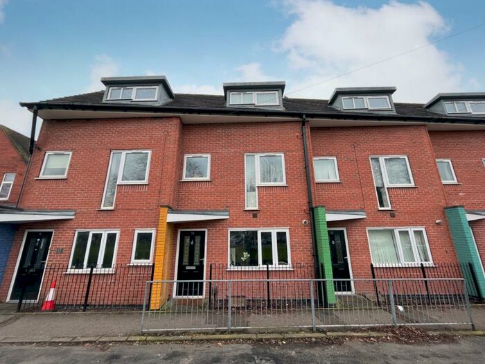 3 Bedroom Terraced House To Rent In High Street, May Bank, Newcastle, Staffordshire, ST5
