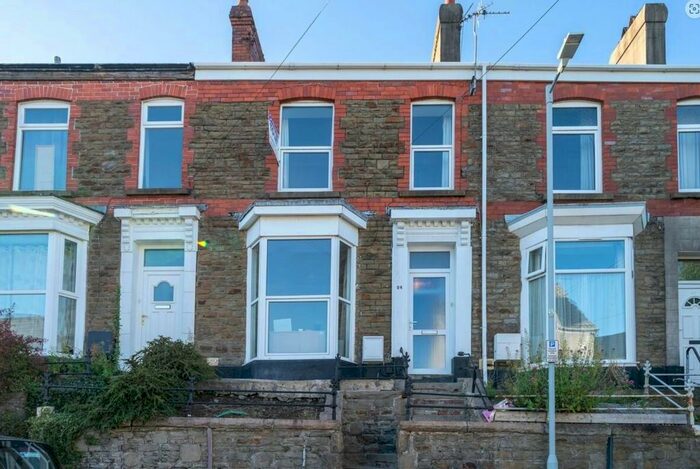 5 Bedroom Property To Rent In Windsor Street, Uplands, Swansea, SA2