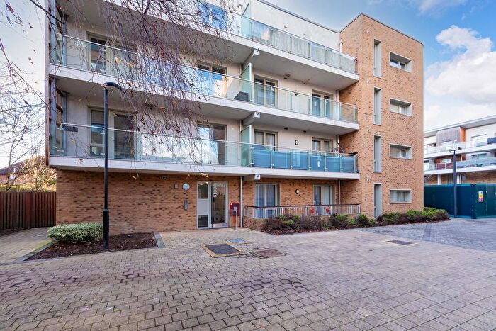 1 Bedroom Flat To Rent In Kidwells Close, Maidenhead, SL6