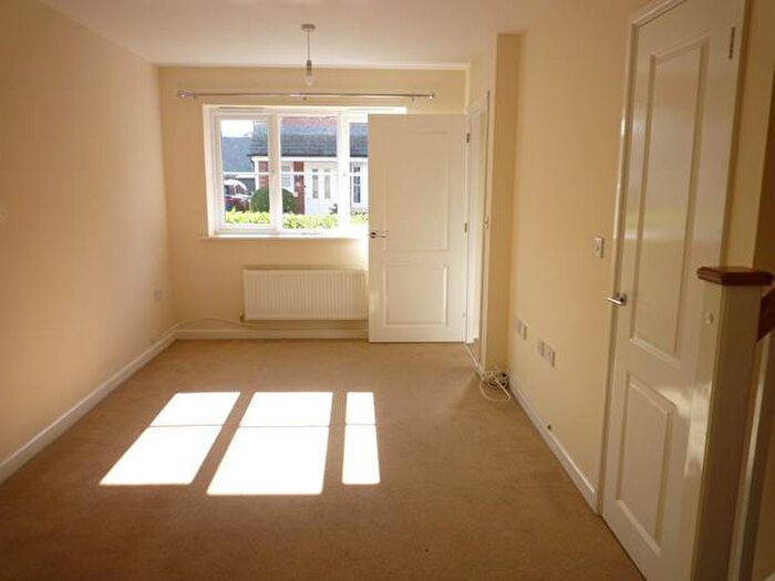 2 Bedroom End Of Terrace House To Rent In Old Market Place, Holsworthy, EX22